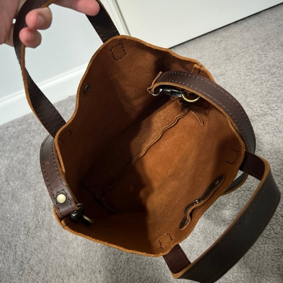 Portland Leather Crossbody - Picture 6 of 11